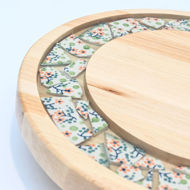 Picture of SMALL DECOR ROUND BOARD Flowers Mix